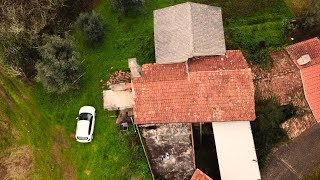 We bought an abandoned house in Central Portugal.... It has no name!