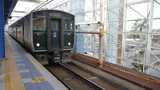 JR九州817系2両 普通西都城行 宮崎駅発車