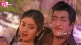 Romantic Song - Sri Devi, N T R - Bobbili Puli Movie