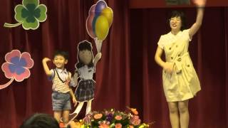 2015.06.17 和均幼稚園畢業典禮-陳品翰跟媽媽陳老師律動表演小蘋果