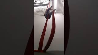 Silks crossback straddle drop