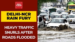 Heavy Rain Lashes Delhi-NCR; Roads Flooded Triggering Traffic Jams