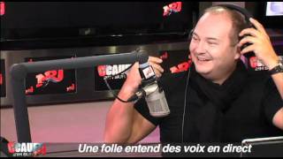 Une folle entend des voix en direct - C'Cauet sur NRJ