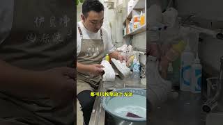 洗鞋店的方法 小白鞋清洗剂 小白鞋清洗小妙招 小白鞋的清洁妙招 小白鞋清洗 如何清洗小白鞋