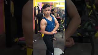 Jalo mt barabari karo || #shorts #gym #youtubeshorts #pose #gymposing