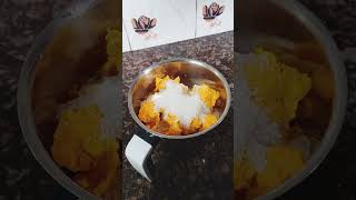 #മുട്ടപ്പഴം കൊണ്ട് ഒരു വെറൈറ്റി ഷേക്ക്‌ #egg fruit  shake #Mutta pazham milkshake recipe