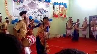 Bihu dance by birjhora girls....