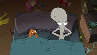 American Dad: Roger and Klaus have s*x