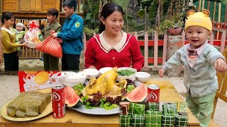 This is a video summarizing An and Bao's daily life, Receiving Tet gifts from local police, Cooking