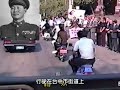 1990年孙立人将军葬礼影像，老兵沿街跪倒送别，无数百姓潸然泪下