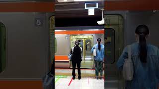 【駅のサウンドトラック】電車のホームドア開閉シーンと発車メロディー　武蔵野線　東京駅　#鉄道#railroad#trains