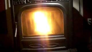 Harman XXV Noise #5 (Stove in Operation After Attempting to Clear Problem thru Scraping).AVI