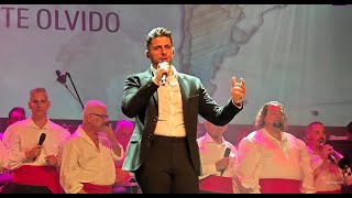 Ricardo Alonso cumple su sueño de cantar con Los Sabandeños