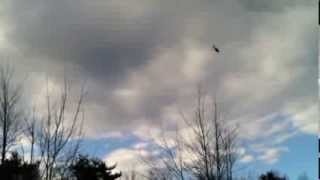 █▬█ █ ufo flying almost crash to a helicopter UFO SIGHTING was caught on tape أطباق طائرة