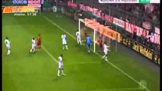 Takashi USAMI( FC Bayern München) ASSIST 宇佐美貴史 　27.10.2011