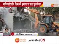 prayagraj news माफिया दिलीप मिश्रा की इमारत पर चला बुलडोज़र up news zee upuk