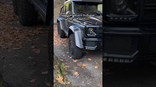 This Brabus 6x6 G-Wagon in London has not one, but two flat tyres!