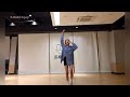 lightsum huiyeon dancing to nmixx dice on her vlive