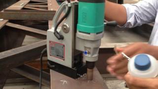 How to dril hold with machin DCA 220V