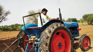 Fordson super India summer harowing #fordson #tractor  #farming