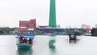 Beira Lake Free Boat 40 minutes Ride! Diyathra Luxury Boating