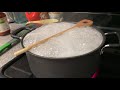 how to use a wooden spoon to stop a pot of pasta from boiling over