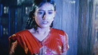 Jagapathi Babu Slapping Laya Action Scene || Naalo Vunna Prema Movie