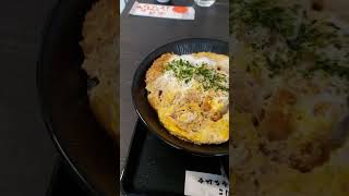 小山市半田の？手打ちそば。こばやし。名物カツ丼\u0026カリー南蛮。両方大盛り。2050円。美味いわあ！