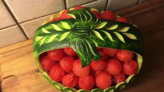 #watermelon #Basket #fruitcarving #แกะสลักตะกร้าแตงโม #แกะสลักผลไม้ By Watsana