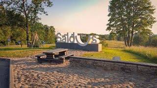 Panorāmas skats uz Saldus pilsētu / Saldus castle mound / Bilių kalno apžvalgos aikštelė (2022)