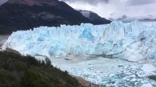 Argentine - Perito Moreno - chute d'un bloc de glace