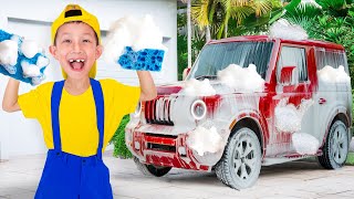 BooTiKaTi Learn to help mom in a Teamwork Adventure by Clean-up the Messy Car with Water Balloons