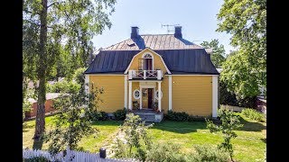 Kaunis hirsitalo Helsinki Veräjämäki. Ville Vartiainen RE/MAX Elegance.