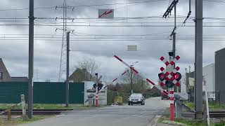 Spoorwegovergang Destelbergen / Railroad crossing / Passage à niveau / Bahnübergang