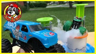 Monster Jam MAD SCIENTIST Beaker Creatures: Dogs into Dragons! GRAVE DIGGER, Max D, CAPTAIN AMERICA