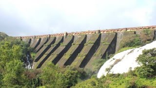 During the starting of Hydro power plant how watersurges in the surge well to minimize the pressure