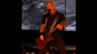 Metallica plays for Eddie Munson at Lollapaloza in Chicago 2022