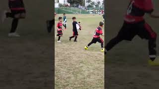 Gabriel Torres - 7 Anos. Atacante - Escolinha do Flamengo Parque Oeste -GO