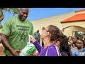 Shaq Helps People Even When No One Is Watching