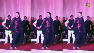 Sapna choudhary dance on song kabutri by karan Mirza haryanvi song