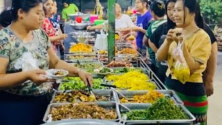 Burmese Food / လက်မလည်အောင်ရောင်းရတဲ့ ဟင်းအမျိုးပေါင်း(၅၀)ကျော်ရတဲ့ ၉လမ်းထမင်းဆိုင်