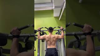 체중 95kg 깔짝 풀업