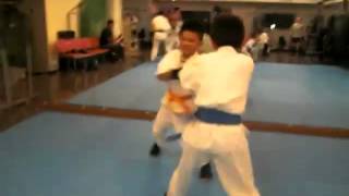 武庫之荘　小学生空手2014年3月18日（火）組手4