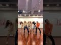 momoland dance