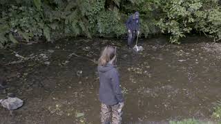 SHMAK Stream Life – Collecting Benthic Macroinvertebrates using the Kick-Net Method