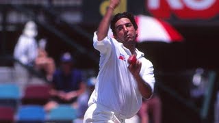 From the Vault: Wasim rattles Taylor, takes six at the MCG