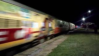 18247/48 Bilaspur - Rewa Express √ Night Capture Niq Railway Station