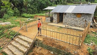 Orphan boy: Living alone in the forest - Completing the steps and railings for t