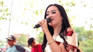 NYANYIAN RINDU  // DESY THALITA // NEW PALLAPA BAJARSARI BERSATU