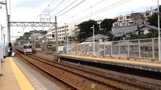 2019年7月6日10:05、山陽電鉄山陽塩屋駅、直通特急通過